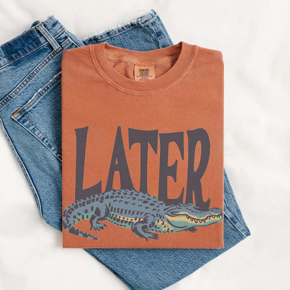 Comfort Colors Later Gator Vintage 90s T-Shirt